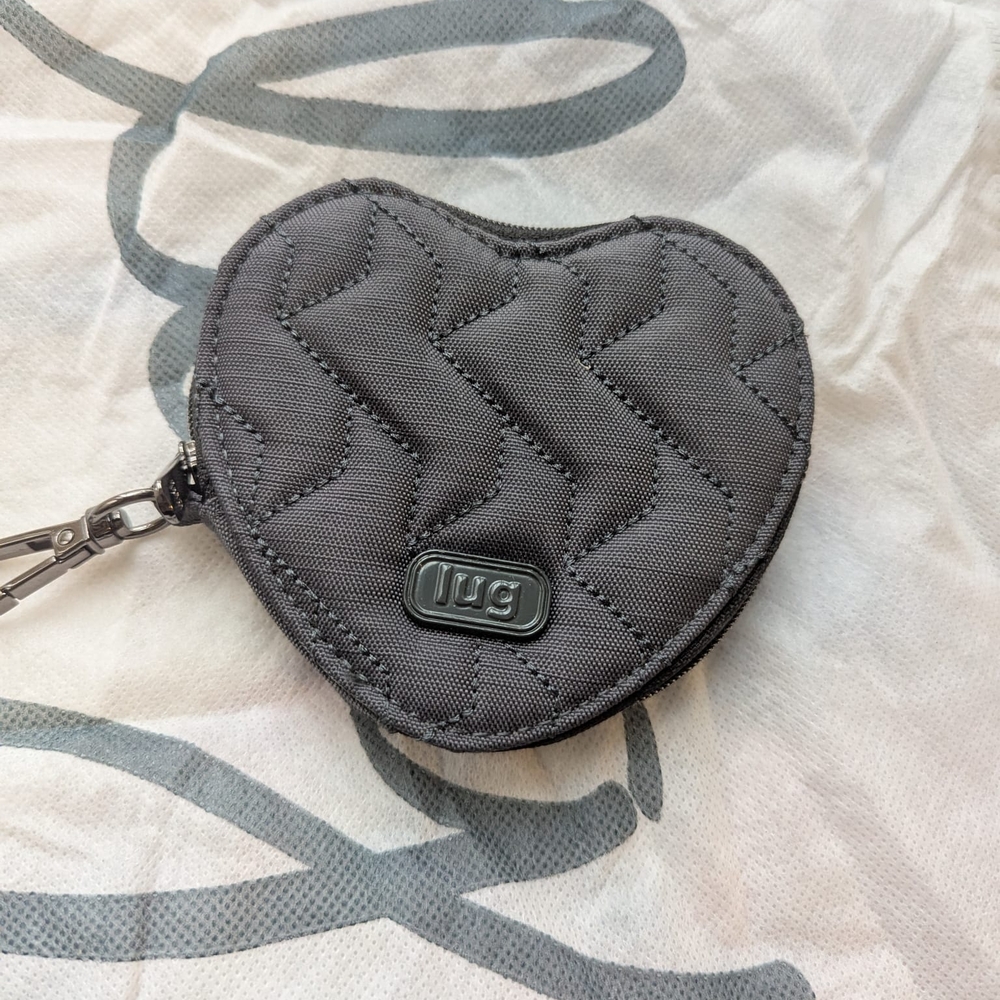 Lug Heart-Shaped Quilted Coin Purse
